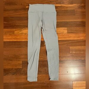 Alo Yoga High Waist Airbrush Legging. Steel Blue, Size Medium